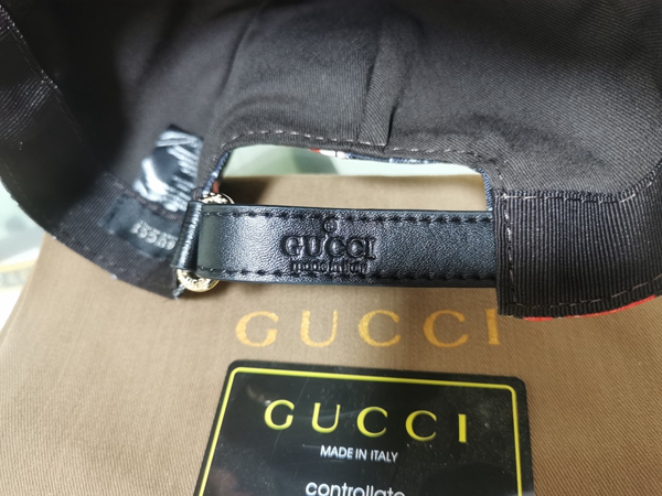 ブランド帽子角部分ディテール